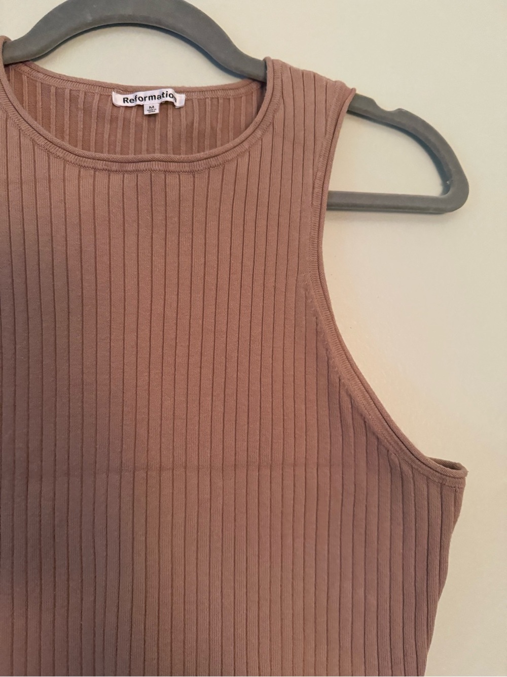 Reformation Ribbed Crop Tank - Rusty Brown - Picture 2 of 4